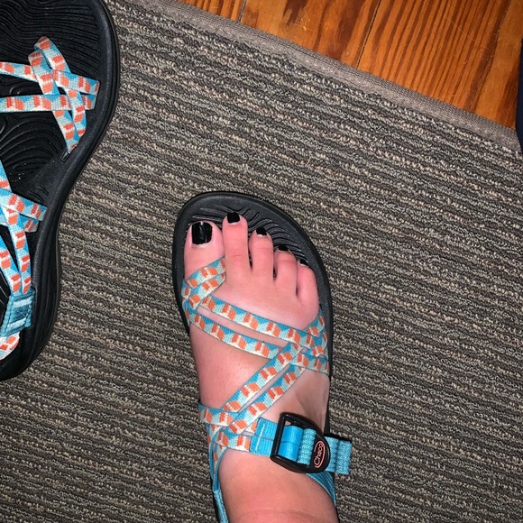 Chacos - Picture 2 of 4